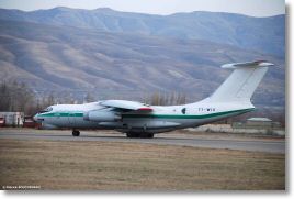 Candid IL-76TD AlgeriaAF-Douchanbe-11mars2008-DSC_0104.jpg